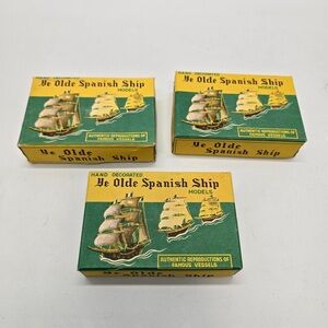 Ye Olde Spanish Ship Models Hand Decorated Set of 3 Vintage